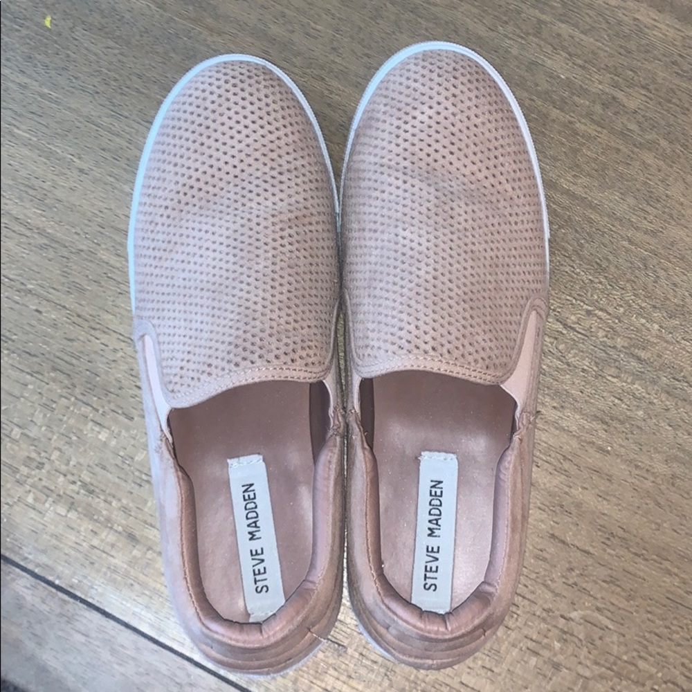 Steve Madden slip on sneakers